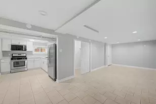 4945 W Addison St, Chicago, IL 60641 - Photo 38