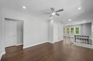 4945 W Addison St, Chicago, IL 60641 - Photo 16