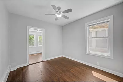 4945 W Addison Street, Chicago, IL 60641 - Photo 20
