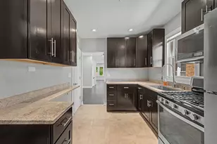 4945 W Addison St, Chicago, IL 60641 - Photo 26