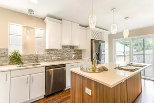 5815 N Oketo Ave, Chicago, IL 60631 - Photo 6