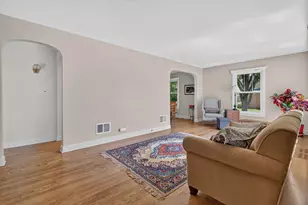 1501 Blanchan Ave, La Grange Park, IL 60526 - Photo 2