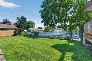 1501 Blanchan Ave, La Grange Park, IL 60526 - Photo 22