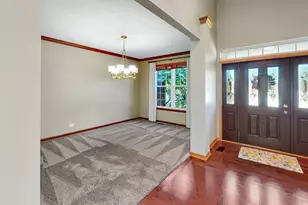 3510 High Hill Cir, Carpentersville, IL 60110 - Photo 8