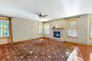 3510 High Hill Cir, Carpentersville, IL 60110 - Photo 6