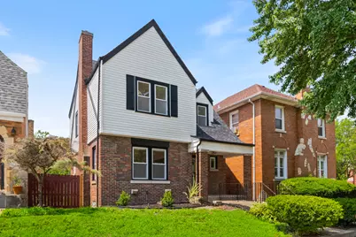 11304 S Lowe Avenue, Chicago, IL 60628 - Photo 1