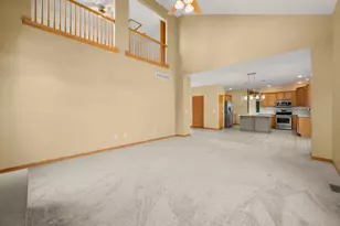 101 Hickory Ln, Kirkland, IL 60146 - Photo 8