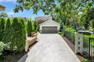 220 Hickory St, Frankfort, IL 60423 - Photo 6
