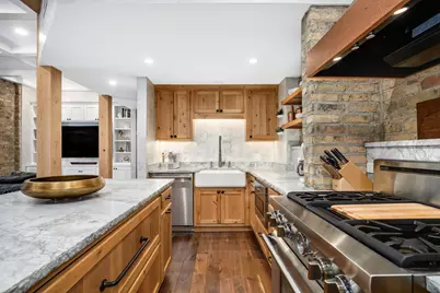 540 W Belden Avenue #1C, Chicago, IL 60614 - Photo 8
