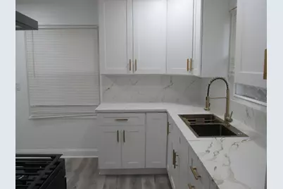 336 Marquette Street, Park Forest, IL 60466 - Photo 8