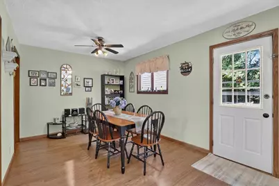 1204 W Violet Street, Freeport, IL 61032 - Photo 12