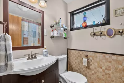 1204 W Violet Street, Freeport, IL 61032 - Photo 28