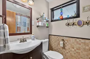 1204 W Violet St, Freeport, IL 61032 - Photo 28