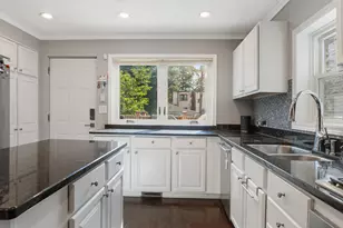 2527 N Washtenaw Ave, Chicago, IL 60647 - Photo 8
