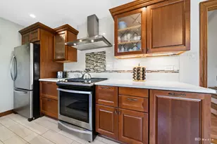 15155 Ridgeway Ave, Midlothian, IL 60445 - Photo 10