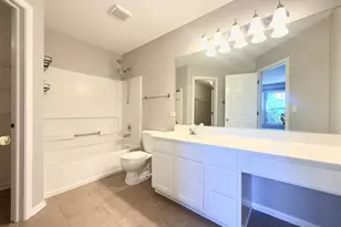 3989 Blackstone Dr, Aurora, IL 60504 - Photo 14