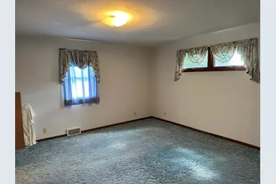 5827 Garden Plain Road, Fulton, IL 61252 - Photo 16