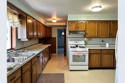 5827 Garden Plain Road, Fulton, IL 61252 - Photo 6