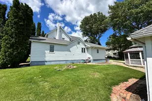 5827 Garden Plain Rd, Fulton, IL 61252 - Photo 26