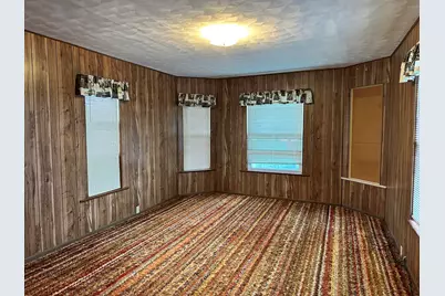 5827 Garden Plain Road, Fulton, IL 61252 - Photo 10