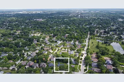 1927 Warwick Lane, Schaumburg, IL 60193 - Photo 38