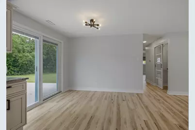 1927 Warwick Lane, Schaumburg, IL 60193 - Photo 8