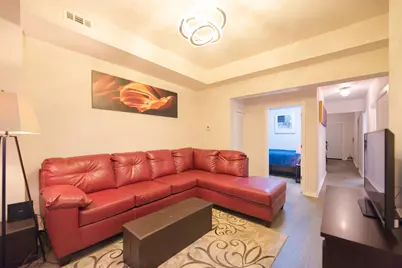 2251 W Belmont Avenue #2, Chicago, IL 60618 - Photo 4