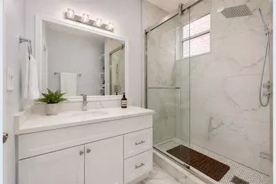 2251 W Belmont Avenue #2, Chicago, IL 60618 - Photo 8