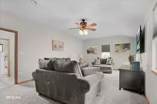 310 Barnaby Dr, Oswego, IL 60543 - Photo 16