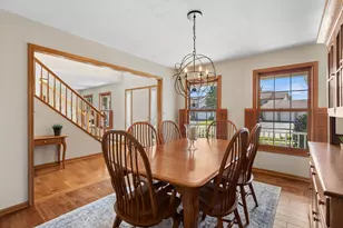 334 Sequoia Ct, Antioch, IL 60002 - Photo 8