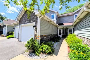 1339 Cranbrook Ct, Schaumburg, IL 60193 - Photo 1