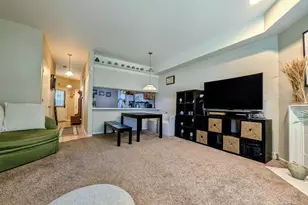 1339 Cranbrook Ct, Schaumburg, IL 60193 - Photo 2