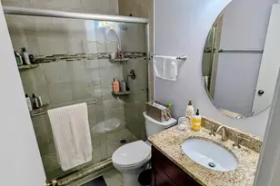 1339 Cranbrook Ct, Schaumburg, IL 60193 - Photo 20