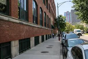 1727 S Indiana Ave, Chicago, IL 60616 - Photo 2