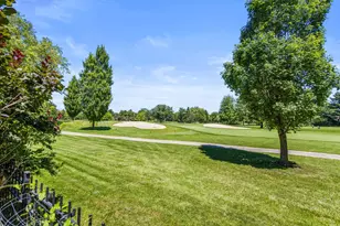 3104 Vly Brk Dr, Champaign, IL 61822 - Photo 4