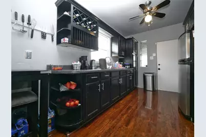 8126 S Chappel Avenue, Chicago, IL 60617 - Photo 12