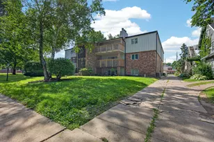 1111 E Jefferson St, Bloomington, IL 61701 - Photo 28