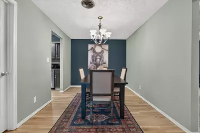 1111 E Jefferson Street #9, Bloomington, IL 61701 - Photo 8