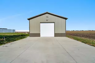 10739 E 3200 N Rd, Blackstone, IL 61313 - Photo 66