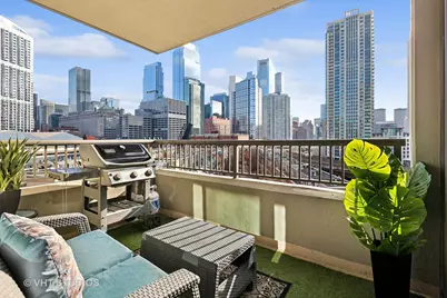 501 N Clinton Street #704, Chicago, IL 60654 - Photo 10