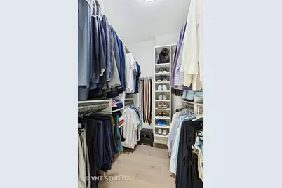 501 N Clinton Street #704, Chicago, IL 60654 - Photo 16