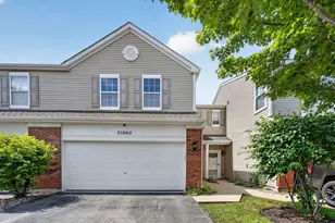 25002 Clare Cir, Manhattan, IL 60442 - Photo 2