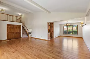 1133 N Thatcher Ln, Addison, IL 60101 - Photo 6
