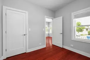 7351 W Barry Ave, Chicago, IL 60707 - Photo 14
