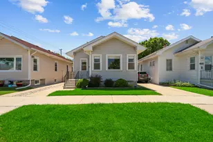 7351 W Barry Ave, Chicago, IL 60707 - Photo 2