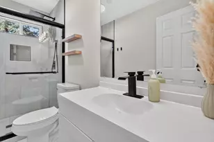 1645 Webster Ln, Des Plaines, IL 60018 - Photo 18
