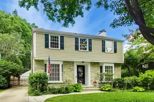 2241 Greenwood Ave, Wilmette, IL 60091 - Photo 1