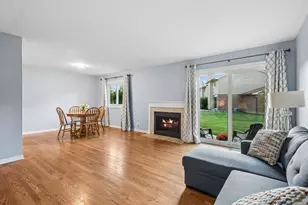1534 Blackburn St, Wheaton, IL 60189 - Photo 8