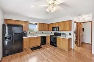 2054 Winding Lakes Dr, Plainfield, IL 60586 - Photo 6