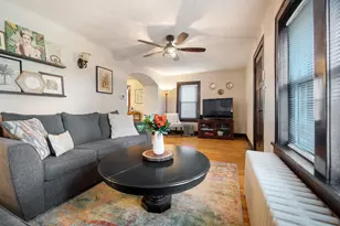 1078 Greenview Ave, Des Plaines, IL 60016 - Photo 6